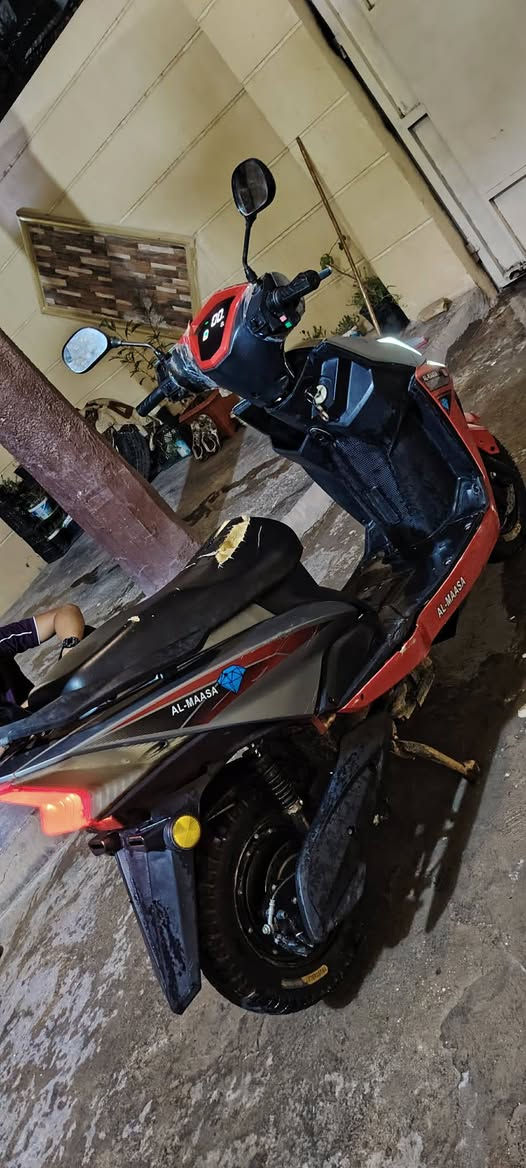 سلام عليكم موطور سكنس شحن موديل 24 بطاريات يقرن 10 ونص بيهن نفخه خفيفه مكاني فلوجة  سعر 350 ***********/////***********
