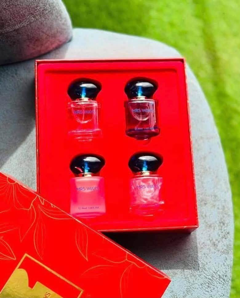 أكيد، هاي كليشة أقوى وأفخم للإعلان:

✨ عطرك… عنوان حضورك! ✨

🌹 مجموعة مميزة من العطور الرجالية والنسائية متوفرة الآن في مكتبة عزوز 🖤

روائح فخمة، ثبات مميز، وتشكيلة تناسب كل ذوق وكل مناسبة.
إذا تحب تترك انطباعًا ما يُنسى… اختيارك يبدأ من هنا. 🔥

📍 بغداد – الدورة – شارع حي الشرطة – قرب جامع الهادي البشير
📞 ***********
📞 ***********

مكتبة عزوز | كل ما تحتاجه بمكان واحد
✨ خدمتكم هدفنا، وثقتكم مسؤوليتنا

نص مكتوب في الصور:
- Yves Saint Laurent
- Libre le parfum
- @aroma.jol
