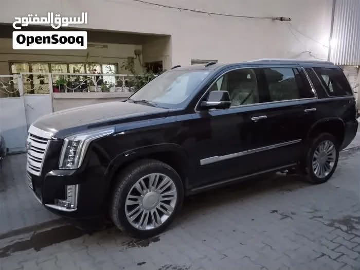 سلام عليكم كاديلاك مديل 2018 شركت المنصور فول واحد على واحد بيهه بس جاملغ امامي ايمن صبخ بدون دواخل اثر شخوط السعر 35رقم التلفون ***********

نص مكتوب في الصور:
- السوق المفتوح OpenSooq
- السوق المفتوح
- OpenSooq
