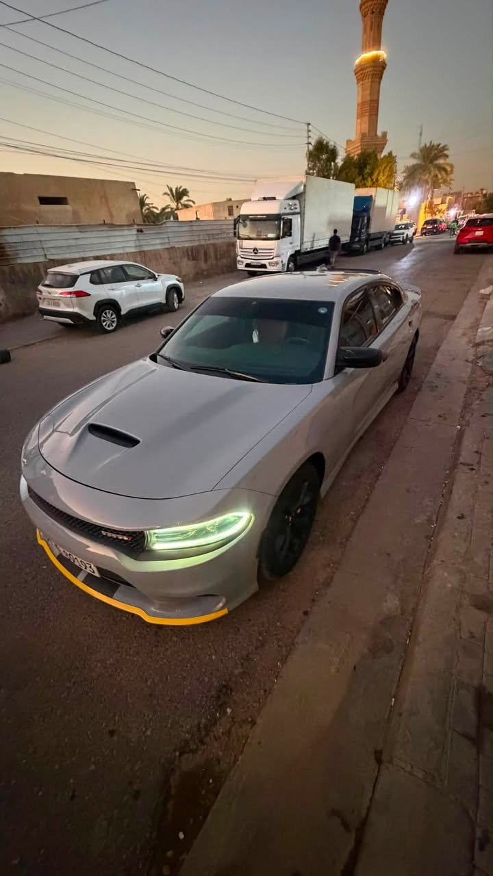 جارجر جيتي2021
حادثه قطعتين  فقط كلشي بين بل صور  بغداد الدوره ***********
