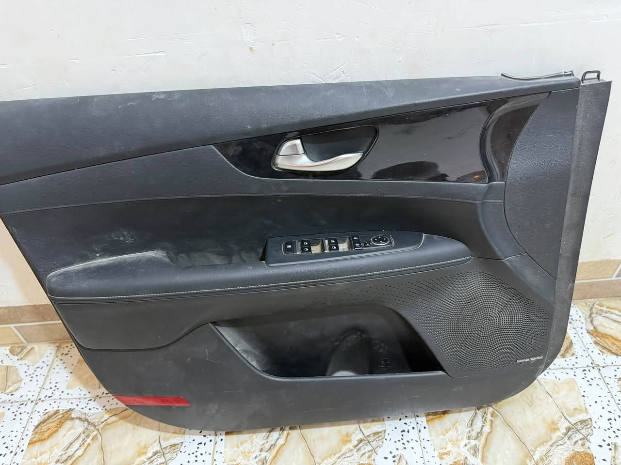 بطانه كيه فورتي مديل ٢٢/٢٣/٢٤ للبيع العنوان سوق الشيوخ البطانه جاهزه جيب وشد مال باب السايق 

اتصال على الخط ***********

واتساب ***********

بطانه كلش حلوه زلف ما بيها الشري يجي على الخط او الواتساب
