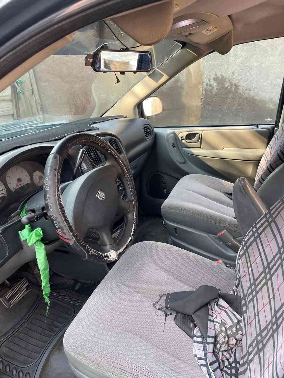 السلام عليكم 
دوج كرڤان موديل 2007 للبيع
الموقع بغداد البياع 
السعر 70 ورقة 
***********
