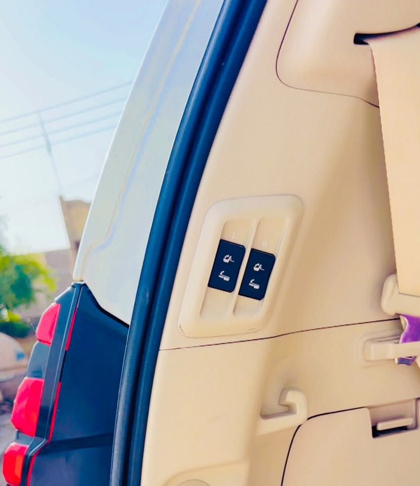 برادو VX • ٢٠٢٠ • رقم بغداد