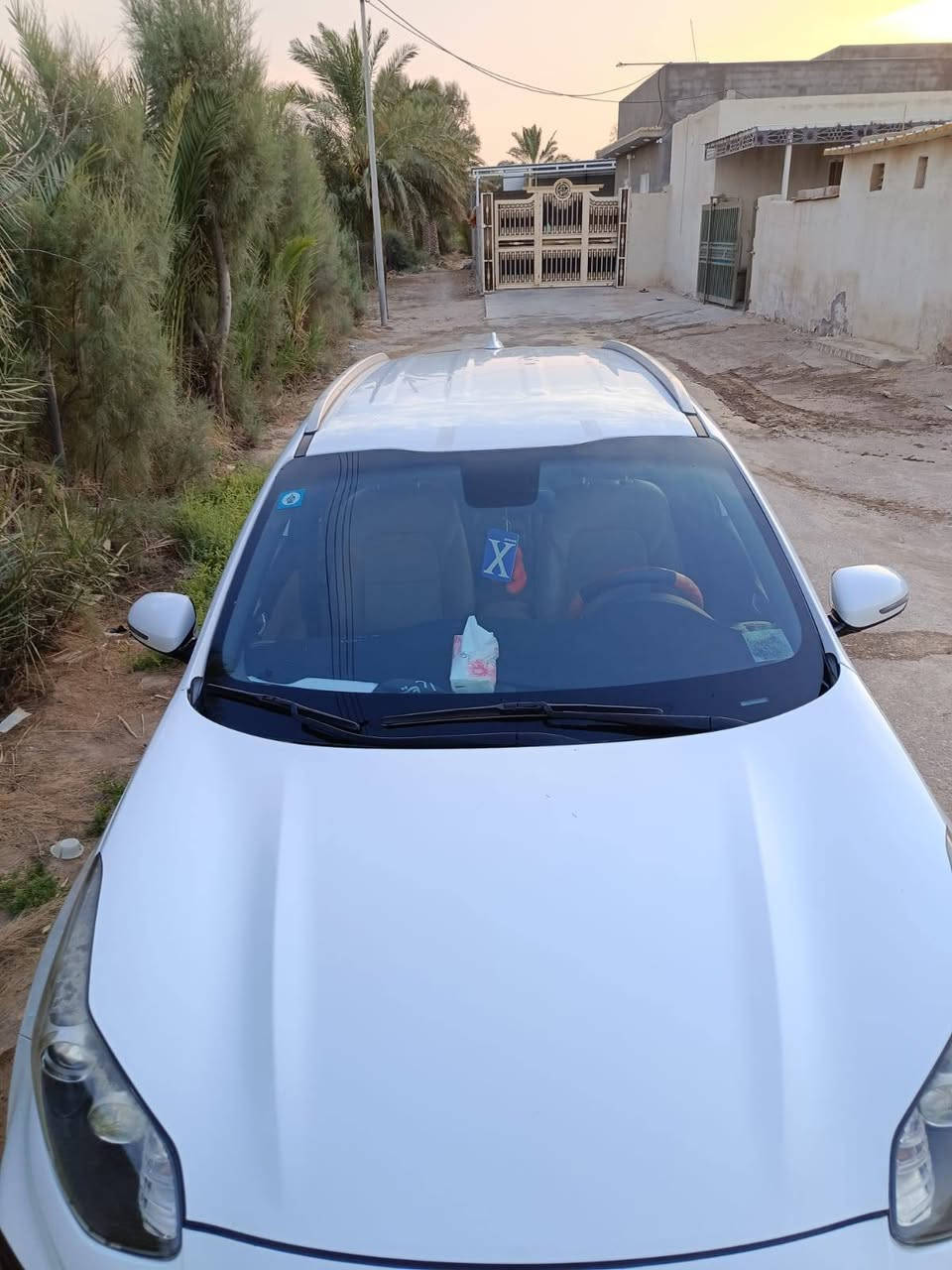 السلام عليكم
سبورتج 2020 خليجي 
1ــ مري شفط اشاير بالمري 
2ــ حساس امامي خلفي 
3ــ تبريد قطعتين 
4ــ محرك 2000 دوش المرغوب
5ــ ثلاث وضعيات قياده
6ــ شاشه اندرويد 
7ــ برده بالصندوق
8ــ ماشيه 62  تعبر 120 ادك جرص. السبير ما نازل مال الشركة حسب الفحص

‼️السعر 200. وبيهه مجال للطيبين 

📍مكان السياره  البصرة الجمهورية 

📞رقم صاحب السيارة
***********

