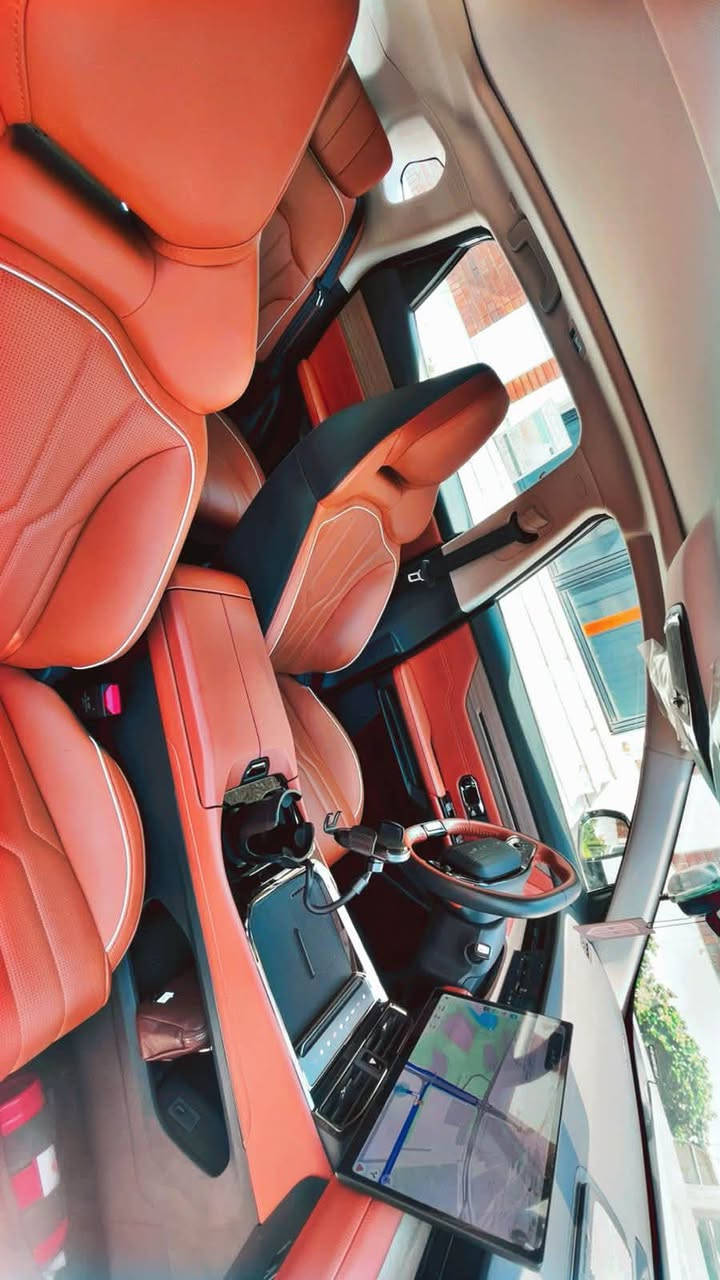 سوئست s06 
موديل2025
عداد المسافه9000 يعني بعدها زيرو
لكجري فول مواصفات
محرك 1600 تيربو🚀
كامرات محيطيه
كشن كهرباء
رادارات
ثلاثة انظمة قياده
كير تعليك
بانوراما
ضمان شركة هارلم
السياره مكفوله كفاله عامه عدا كم شخط بالدعاميه
السعر 27 ونص
للاستفسار الاتصال ع الرقم
***********
