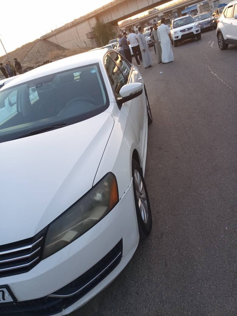 سياره باسات خليجي موديل 15 بدون دواخل بطاقة بانزين بيه للاستفسار *********** كركوك, العراق

نص مكتوب في الصور:
- iQ CARS