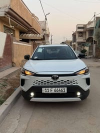 كورولا كروس • هايبرد ٢٠٠٠ • ٢٠٢٥