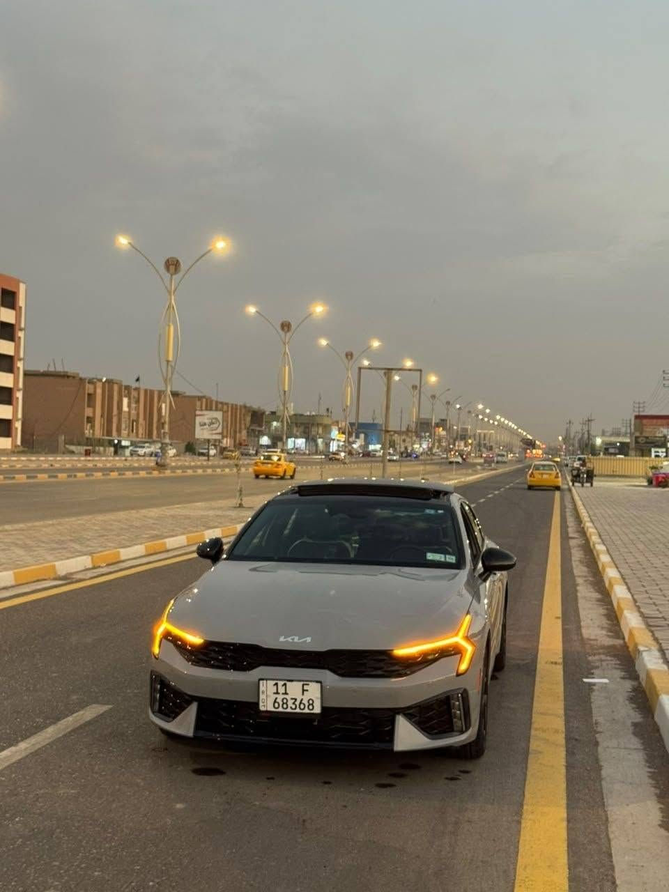 للبيع كي فايف لون سمنتي موديل 2026
جيتي لاين فول موصفات 
السعر 195 وبيها شويه مجال 
محرك 2.5 مرغوب زيروو ماشيه 3 الف

حادثة بسيط جداً شويه حافت البنيد بدون تبديل 

ارباك بس دركه  ماباقي كلها بشرط

سياره مرقم شهداء بغداد وكاله عامه السياره فول الفول بعد تعرفون مواصفاتها 

مكاني ديوانيه واتساب ***********

***********
