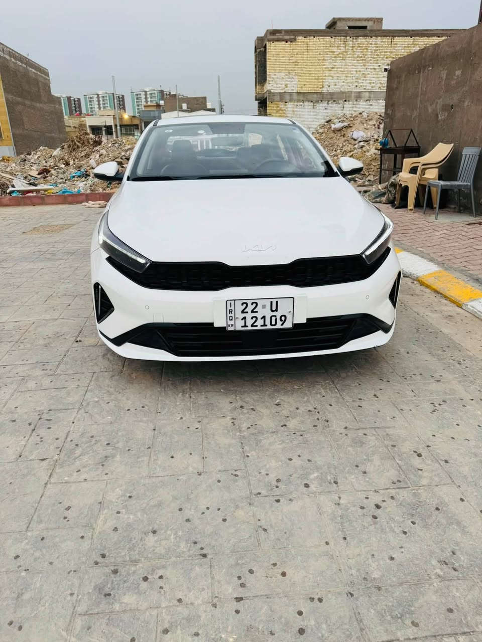 سلام عليكم كي ثري ٢٠٢٤بسم الشركة مكفوله سيارة جديدة ماشية ٤٢الف العنوان بغداد حرية ***********
