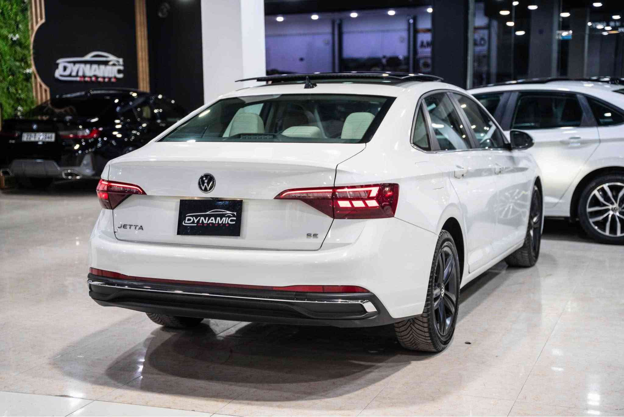 2024 VOLKSWAGEN JETTA FULL⚪️⚪️
سعر : 🔥🔥🔥
موديل :2024
مواصفات : SE
محرك : 4 سلندر
وارد : امريكي
عداد : 36,000ميل
صبغ : 2 قطعة بدون داخل
ارباك : ستيرن و بردة
رقم : ( موقط) ( كاتي)
ناونيشان هةولير جادةي حديد و خشب پيشنگاي دايناميك موتورز
بو زانياري زياتر پةيوةندي بكةن بة وتس اب
*********** أربيل, العراق
