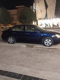 يا الله سلام عليكم كيا اوبتما موديل 7خليجي مكينه 2000 رقم بغداد انكليز...