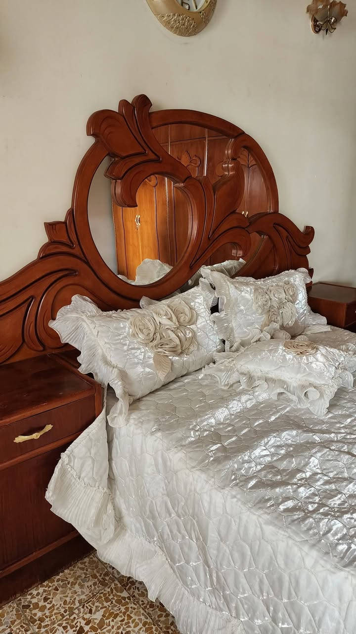 غرفة نوم • فصال ثقيل • قابل تفاوض