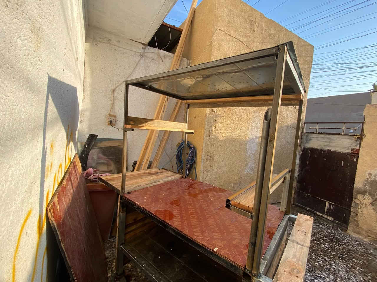 سلام عليكم  عربانه مال لبلبي البيع سعر300وبيه مجال  الورديه الرقم 
واتساب

***********   سلمان باك قرب مجمع الحسن
