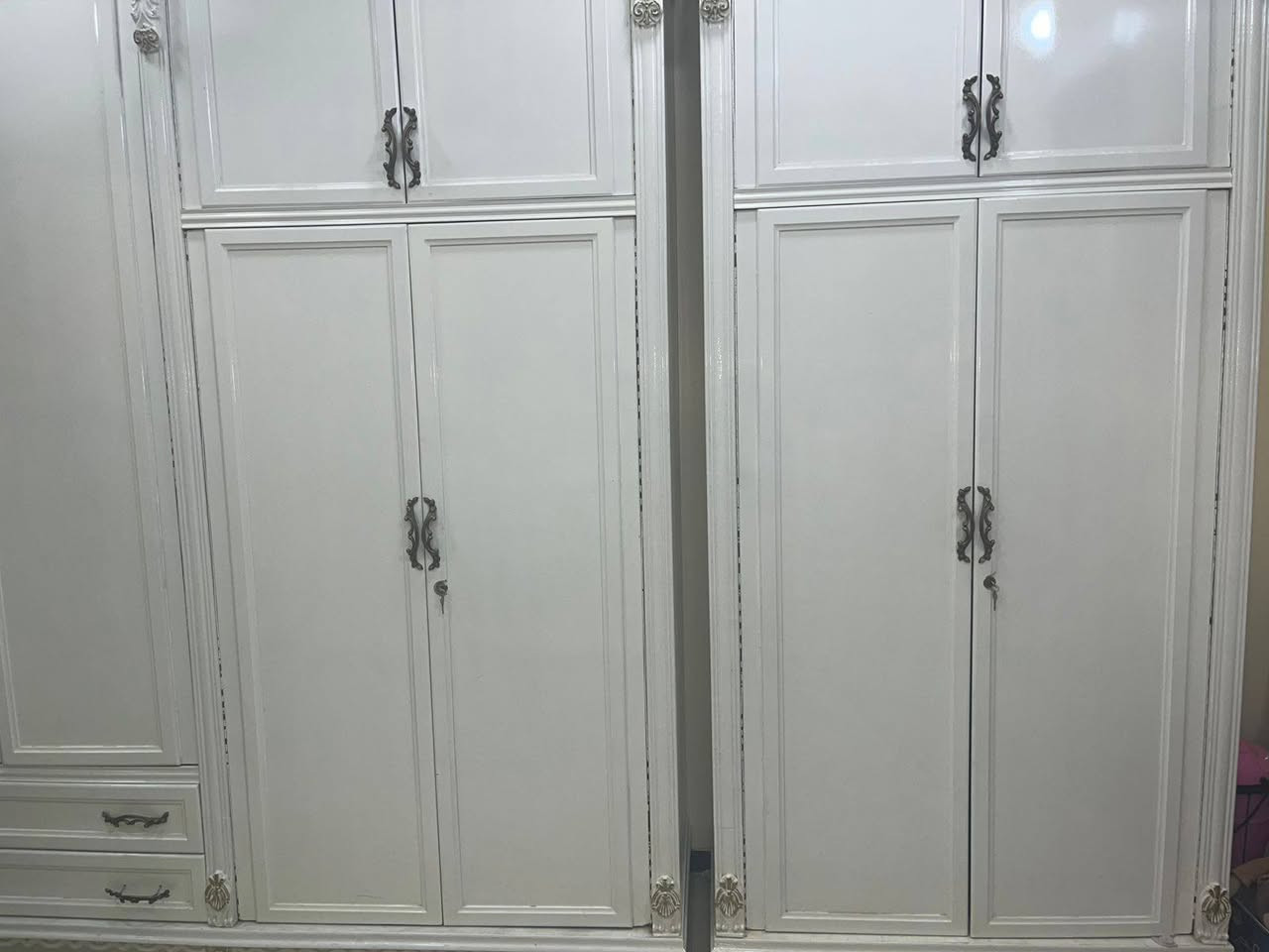 سلام عليكم غرف نوم صاج عراقي  اخت الجديده للبيع السعر مليونين وبيهه مجال/*********** /***********
