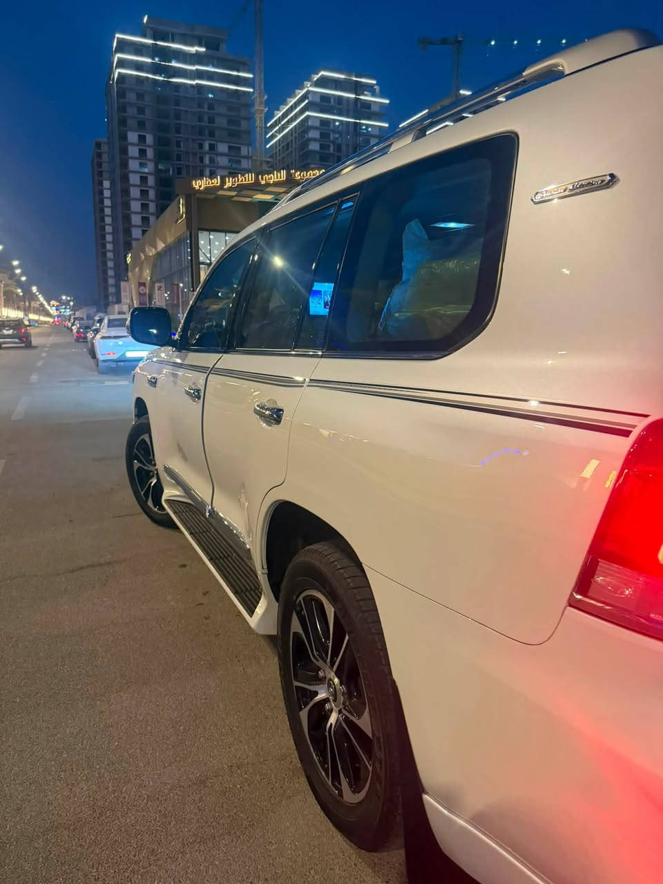 مرحباً لا ند كروز موديل ٢٠٢١ فول مواصفات السيارة مكفولة كفالة عامة ماشية ٤٠ الف حقيقي شرط الفحص  العنوان بغداد اليرموك  هـ***********
