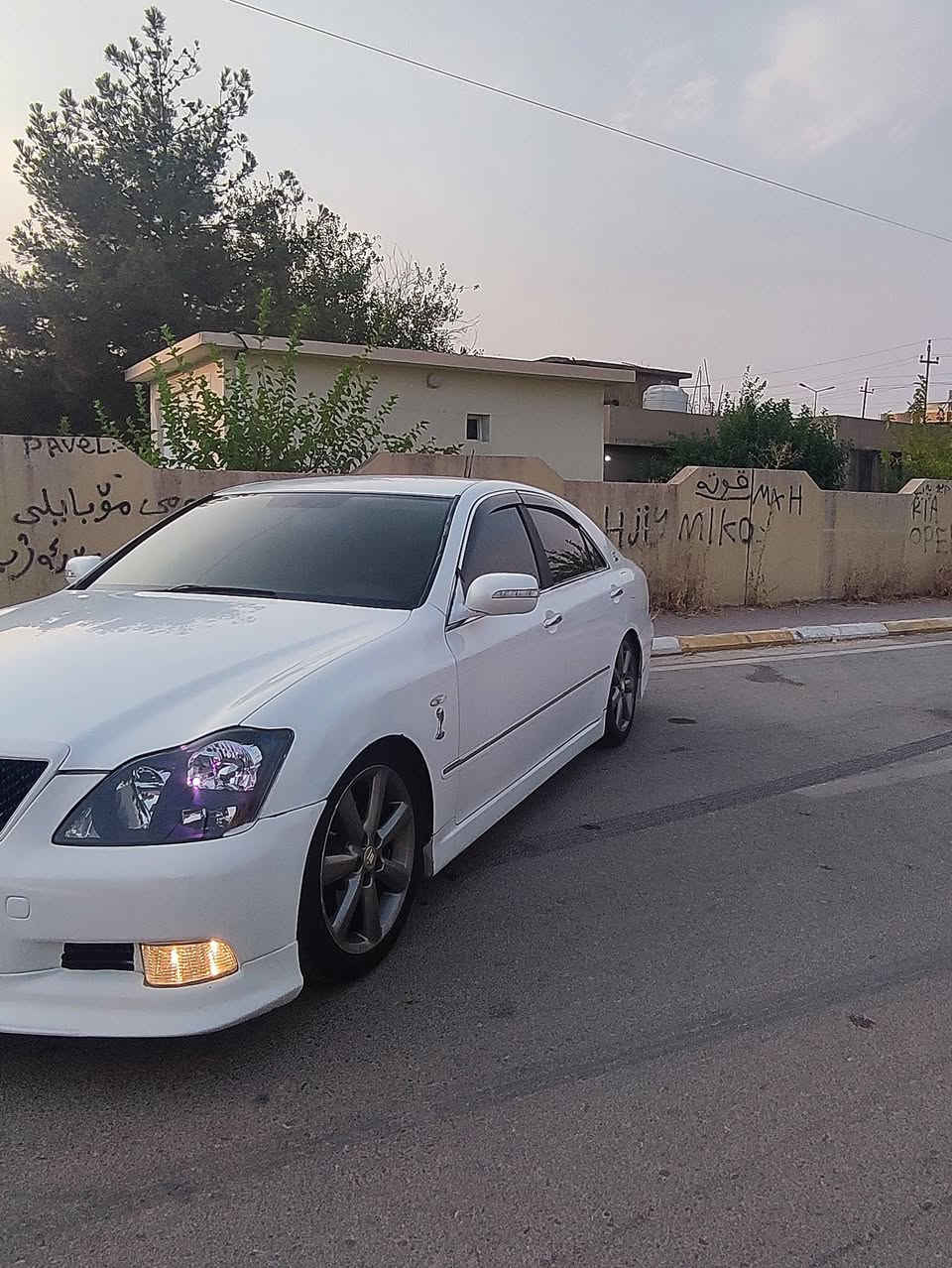 Mashlla la male hamo laya
بەناوی خوای گەورە
شاهينه 

موس موس
موديل 2005
گيرو مه كينه بجوك 
بيمه سره ف
شاشه كاميرا 
سوكان فوليوم 
بيشى كراوه به 2007
كامل سبورته 
جوار تاي ويلي تازه
ته بريد ساردوو گه رم مه زبوته
هيج نوقساني نيه كامل جايزه 

شوين هه لبجه تازه
سعر 64 مەجالێکی برایانە 
فایبەر و واتسئاپ

***********
