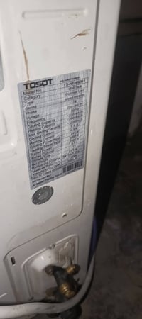 سبلت TOSOT INVERTER واحد طن  سبلت كمل وحتى بوريه جدا  سبلت كلش نضيف  ٤...