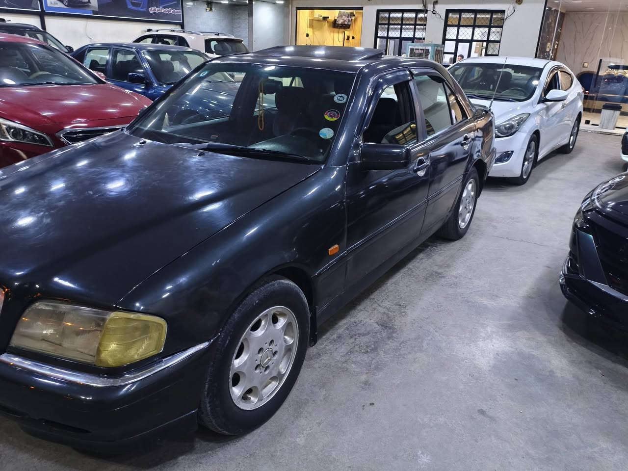 مرسيدس 220s • موديل ١٩٩٥ • اوتوماتيك