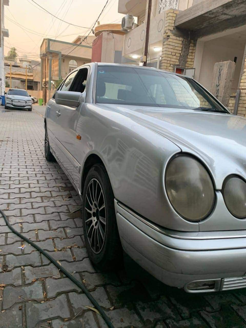 سلام عليكم للبيع مارسدس ام عيون موديل 1996 كير ومكينه بطه 3000 سياره حلوه وكاعده مصبوغه جماليه لا ضربه ولا معجون رقم بصره 

 

كشنات جلد وكهرباء 
برده بلادي 
كشنات تدفئة 
ومعروفه مواصفات ام عيون 
أريده ب 62 وبيها مجال حك جيه 
مكاني بغداد قرب جسر المثنى

***********
