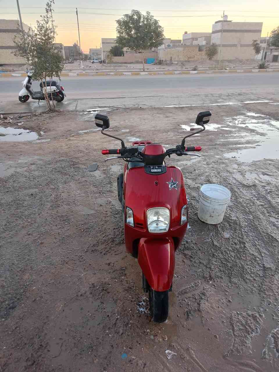 سلام عليكم للبيع بوليس نوزل دراجه نضيفه مامفتوحه 
السعر 750 وبيها مجال المكان النجف 
***********
