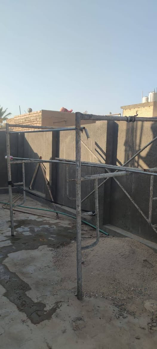 السلام عليكم *********** واتساب سكله للبيع ثلاث اقفاص حديد العرض القفص متر و120 والطول المتر 170 حديد مغنون درابين 2 /350متر الطول خشب /درابين الطول 4متر بوري 2 حديد الطول 4متر العنوان  كربلاء حي الغدير قرب السوق
