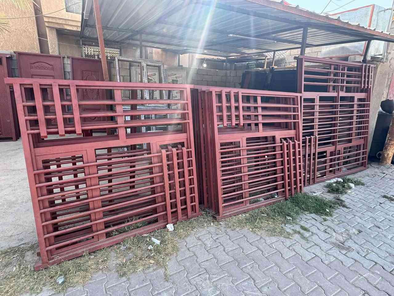 ***********
العنوان تكريت حولي الزهور مجاور المدارس

ابواب pvc السعر ٧٥ الف 
ابواب بديل الخشب درجه اولى حديد 2 ملم باسعار مناسبه 

شبابيك حديد باسعار مناسبه 
مترونص في مترونص 
متر في مترونص 
مترين في متر ونص 
مترين في مترين
