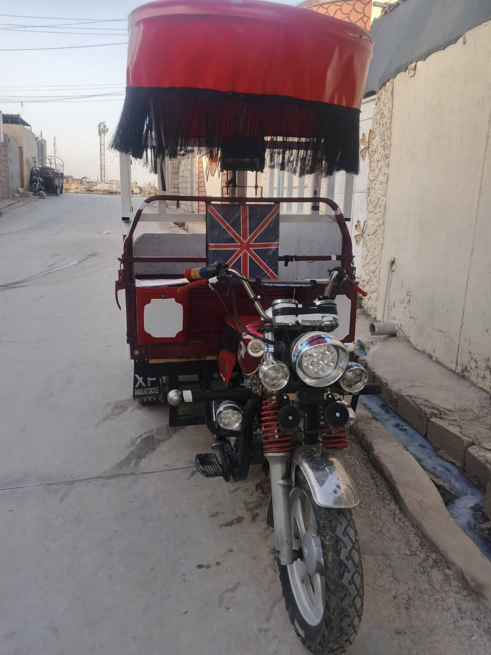 ستوته للبيع موديل 20 محرك 200 ستوته نظيفه الرقبه تقويه ما ينداس لها رقم الموبايل***********//***********
