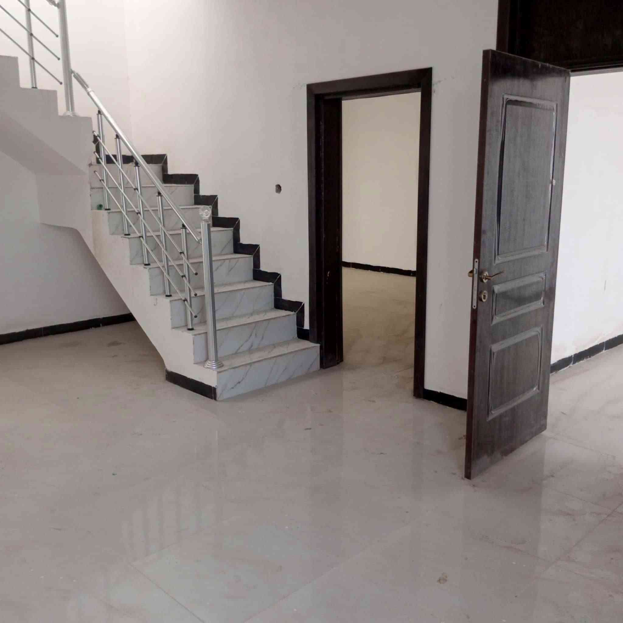 الكوفه • ٢٠٠م • إيجار