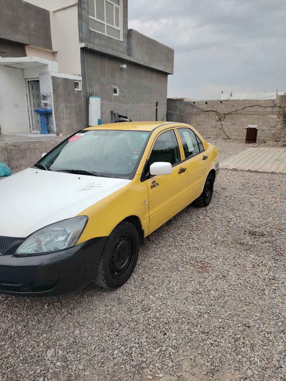 لانسر ٢٠١٠ • مكينة ٢٠٠٠ • ضربة خلفي