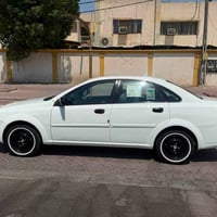شباب اوبترا موديل 2004 شركه عامه خليجيه مير عادي ماشيه 157 حقيقي مكفول...