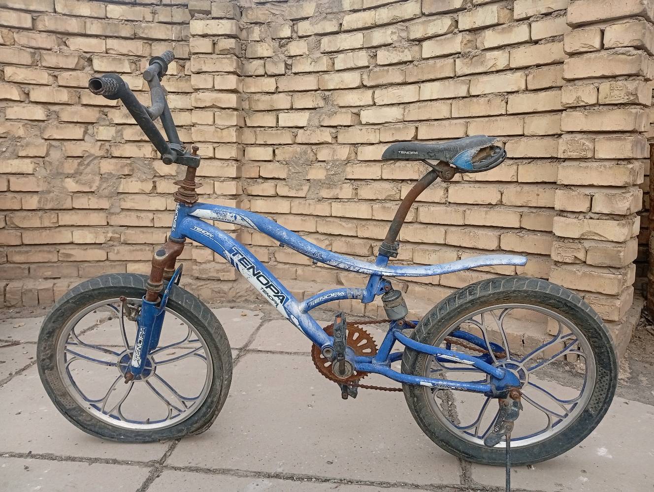 بايسكل BMX • بحاجة تصليح • حي اور ام الكبر