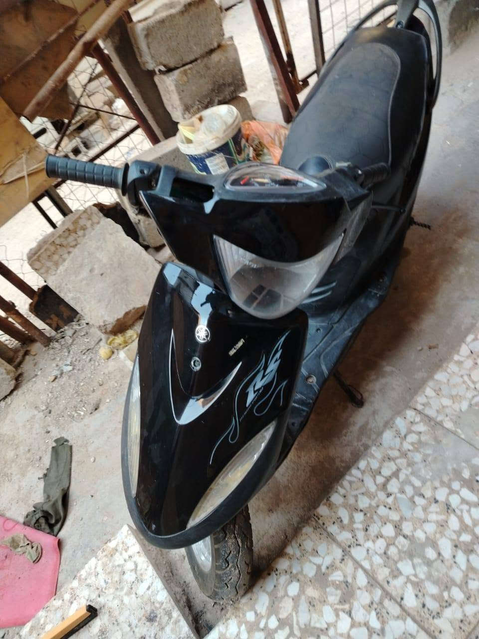 السلام عليكم✋ دراجه🚀(ماكس عدله) للبيع 💢 دراجه مفوله تزويد💯 
بيه(وياله نجمه)+(صالنصهFm)🚀🐊 
(دبلات رياضي)+(دشبول)كهربائيات كلهه شغاله!تشتغل نگره سلف سعر💵 (500)💲 وبيه مجال حگ الجيه رقم ***********
