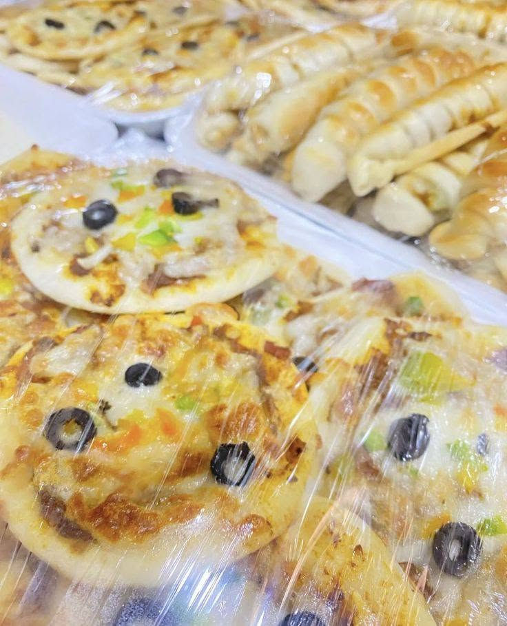 عرض يوم الجمعة من بركات الجواد للمعجنات 🌸
🔥 الجُمعة غير ويه معجناتنا غير! 😍

🥮 12 قطعة مني بيتزا 🍕

🥩 12 قطعة لحم بعجين

🧀 12 قطعة خلية نحل بحشوة الجبن

🥐 12 قطعة فطائر بالجبن

🎉 كل هذا العرض بـ 20 ألف دينار بس! 🎉 والتوصيل مجانا 

✨ عرض يفيد الجمعات العائلية ولمّة الأهل والأحباب ❤️

📞 للحجز والاستفسار: ***********
