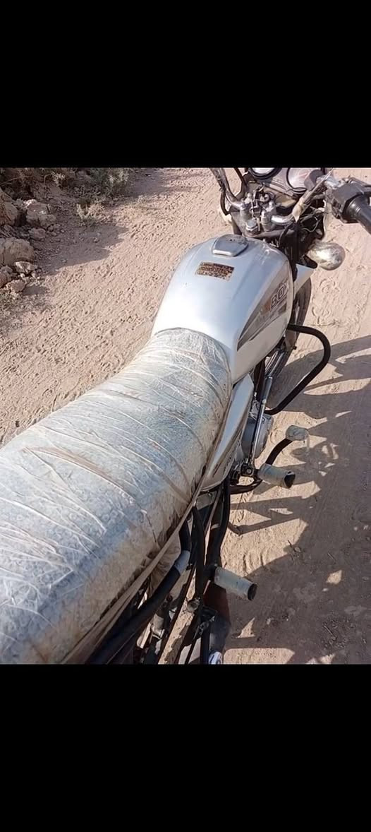 سلام عليكم بوكسر  البيع موديل 21 وراق صولي مكان كوت يتصل على الرقم ***********

