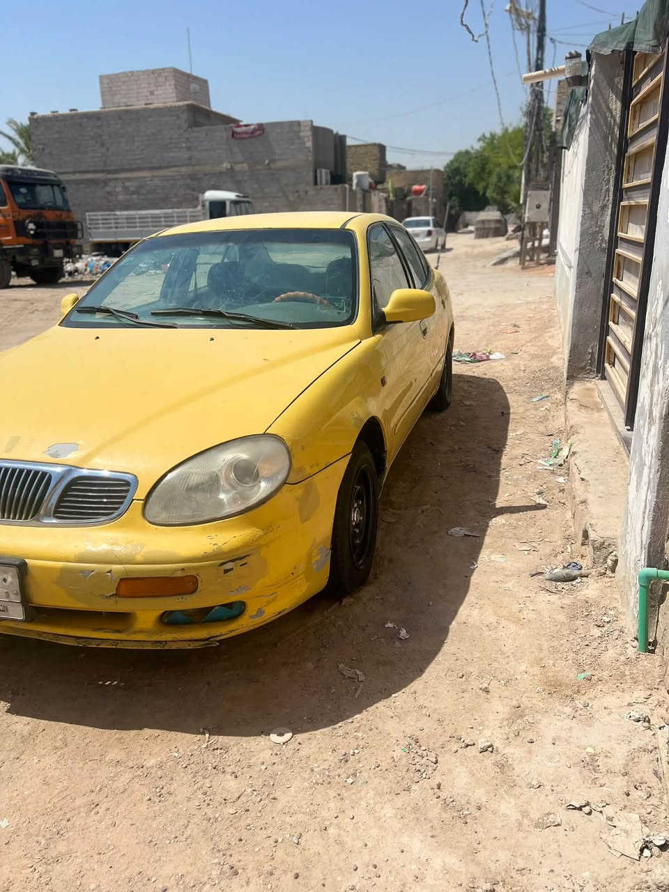 دايو لكنزه مديل 2000 محوره مكينه وكير كورله اوتماتيك السياره جاهزة وراعيهة يريد مداور السعر (25)وبيهة مجال بسييط ***********
