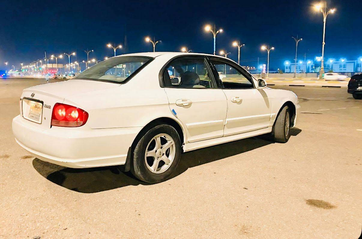 سونتا وفود 2005 مكفوله من الصبغ والضربه السعر 63 وبيه مجال بصيط مكان السياره كربلاء ***********
