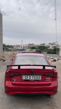 ام جي5 • ٢٠٢٢ • ٩٣٠٠٠ كم