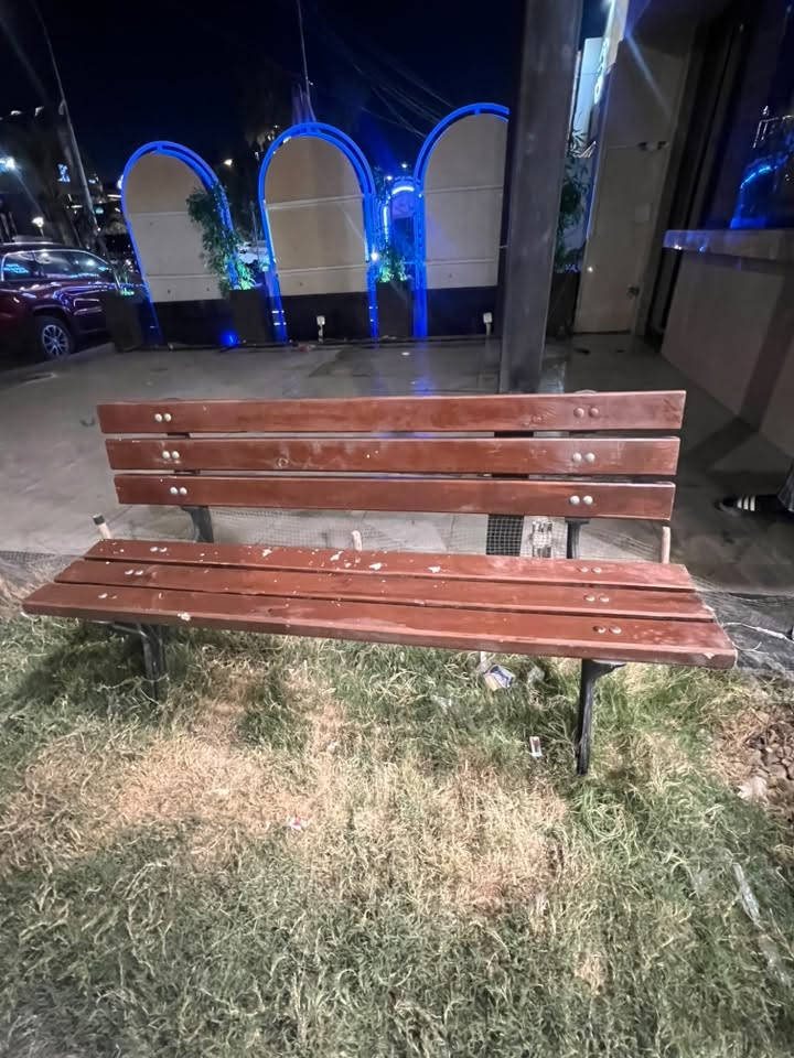 السلام عليكم
مقعد حدائق تفصال جديد

السعر 150 

بغداد اليرموك 

***********
