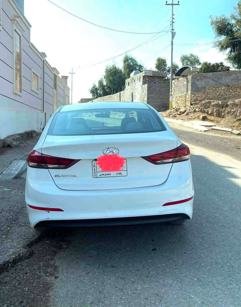 سلام عليكم للبيع النتره ١٧ خليجي رقم بغداد المكان الناصريه سوق الشيوخ  السعر 120 وبي مجال ‪***********‬‏
