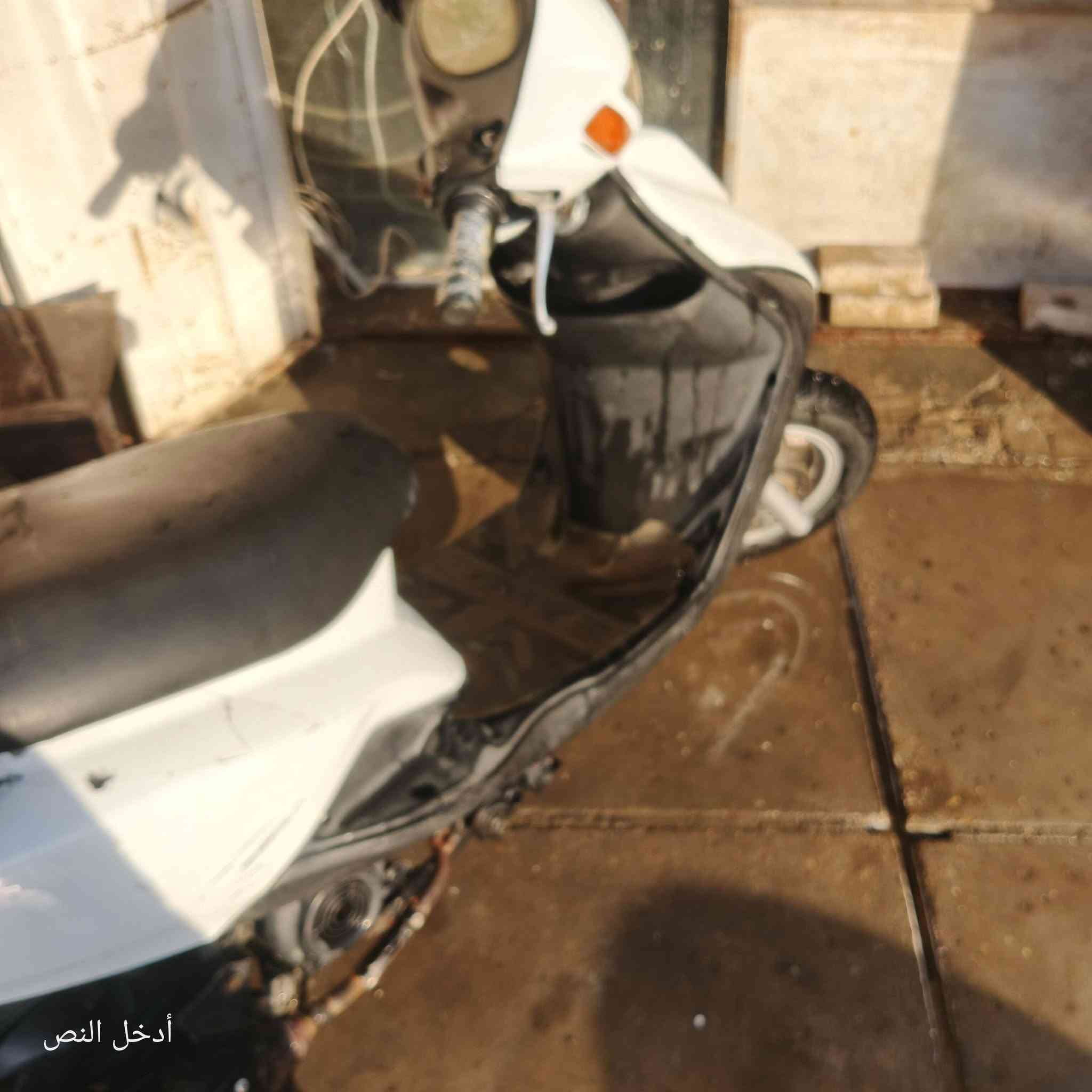 سلام عليكم دراجه اكزز للبيع نوزل نكره سلف و هندر.كلشي ما بيه كفراته ختم واحد السعر 450 و بيه مجال حك الجيه و هذه رقمي *********** وتساب
