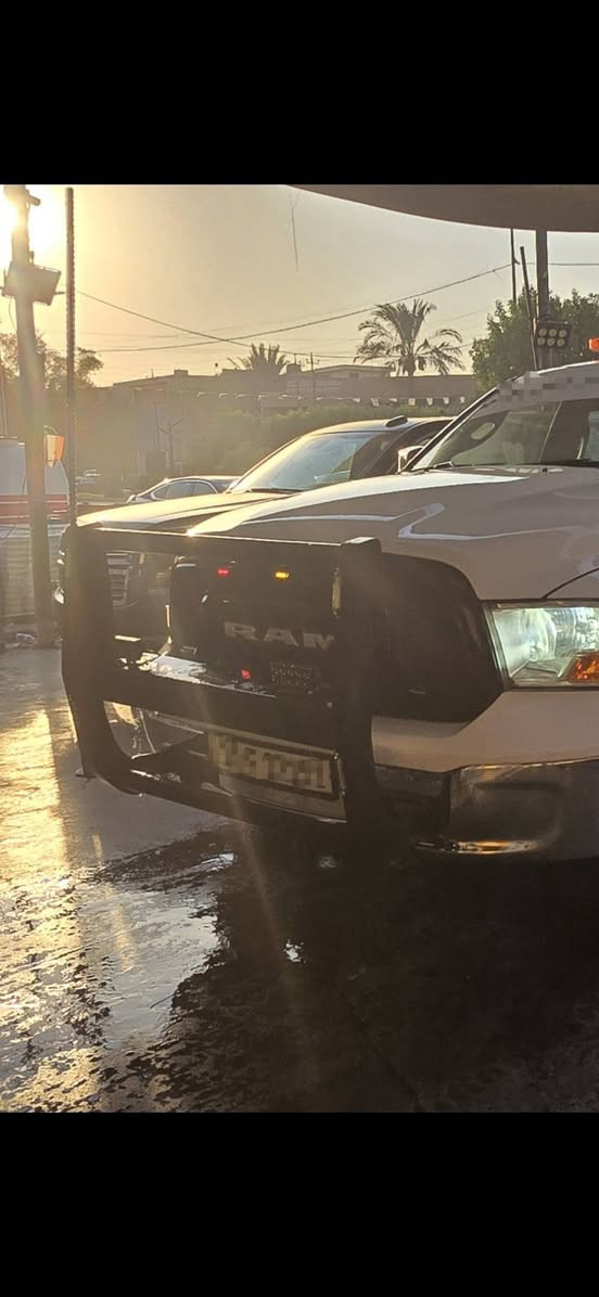 ⛔️ تصفية و الأسعار مناسبة جدا 

🔰 كابينة رام بدي طويل لون اسود جام مظلل من شركة leer مع مساطر أصلية و انارة خلفية و داخلية و منافذ تهوية جانبية 

🔰 بوكسات بدي رام كاملة مع القواعد 

🔰 درع رام ثقيل ينشد كلاسك و الشكل الجديد كامل مع ملحقاته مع اريل نشرة مفصلي تحكم عن طريق الموبايل 

🔰 دوسات رام بدي طويل و قصير ترهم 

🔰 غلاف بدي أمريكي اصلي كامل مع ملحقاته بدي طويل 

للتواصل *********** - او ماسنجر
