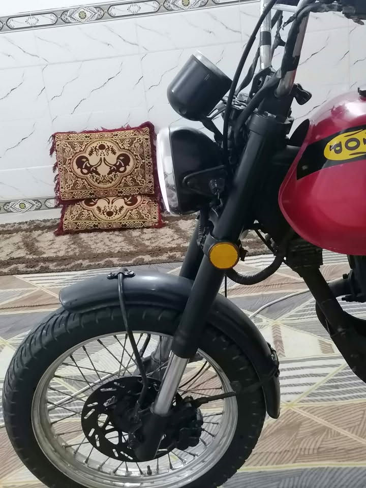 اعاده النشر بسبب الوعود الكاذبه سلام عليكم دراجه دايون لايتي للبيع او مراوس دايون نفخ موديل 2020اوراق اصولي محرك ما مفتوح ابد كهربائيات كله شغال عوزه بك وشاير فقط مكاني بابل سده الهنديه السعر خاص ***********
