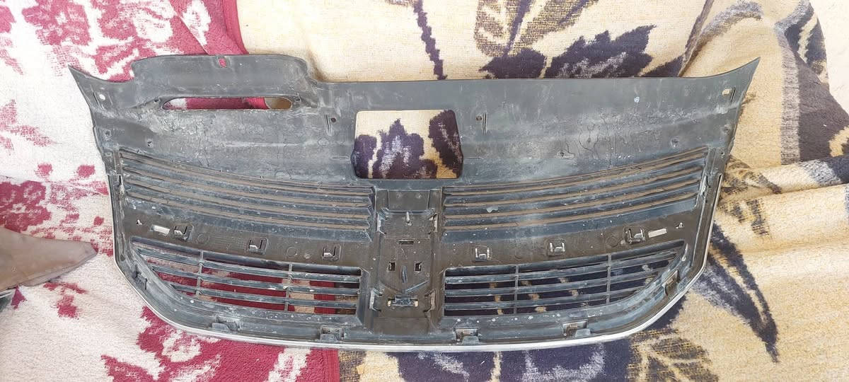 السلام عليكم من رخصة الأدمن شباك جورني نضيف شرط النضافه يعني جديد اصلي مال تفصيخ سعر ٧٥ بي مجال مكاني الحله استفسار ***********
