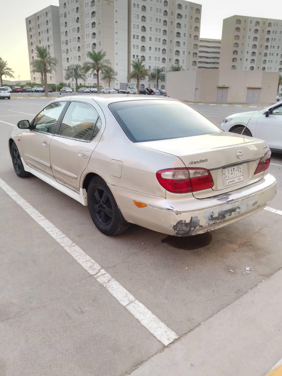 السلام عليك ورحمة الله وبركاته.للبيع
نوع مكسيما موديل 2002 رقد بغداد مشروع وطني.
السيارة جاهزه من كل شيء مكينة كير ابلادية خير من الله كهربائيات كلها شغاله على وضعها بلاديه شرط التحويل سعر 54 $ 
أتصل *********** فيه واتساب
