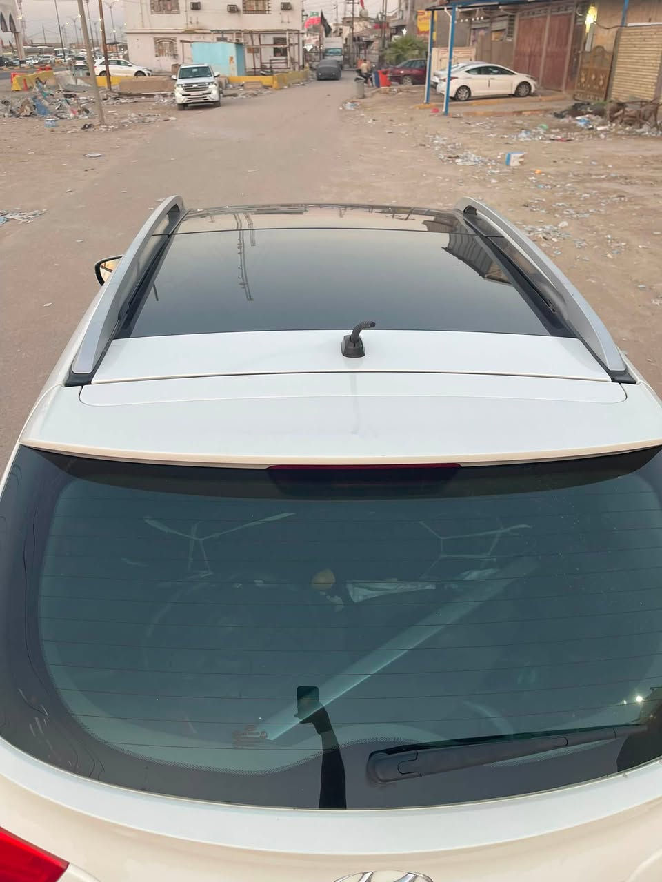 للبيع: هونداي توسان موديل 2014
المواصفات والتفاصيل:

 النوع: هونداي توسان (Hyundai Tucson)

 الموديل: 2014

 اللون: أبيض

 الرقم: بابل (خصوصي)

 العداد (الماشية): 140,791 كم

حداديه نظيفه 

 الصبغ: يوجد صبغ ورصعات وتكحيل حسب ورقة الفحص مرفقة بالصور (السقف والتفاصيل واضحة بالسونار)

المواصفات الداخلية والاضافات:

 شاشة أندرويد كبيرة

 بانوراما / فتحة سقف

 وديكور نظيف

والسعر: ١٢٠$ وبيها مجال 

للتواصل // ***********

 المكان: طويريج
