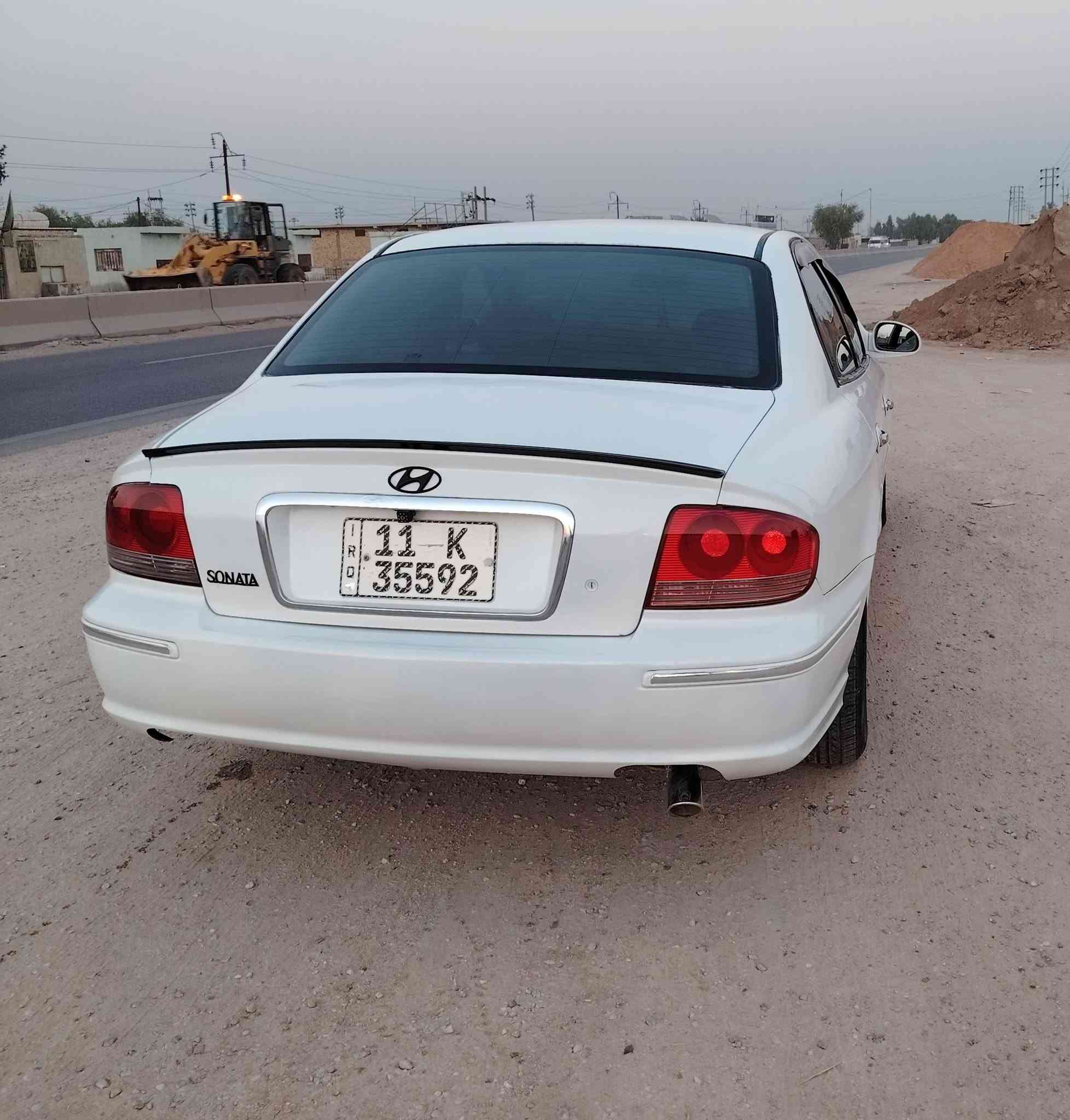 سوناتا وفود
نضيف وجاهز 
2001 بغداد
سنويه 2030
محرك وكير حاويه جدد
حداديه جديده 
كهربائيات كله شغاله
مصبوغه عام جماليه 
تبريد جديد
كامره . وشاشه 
هزه جديده 
السعر 59
***********

