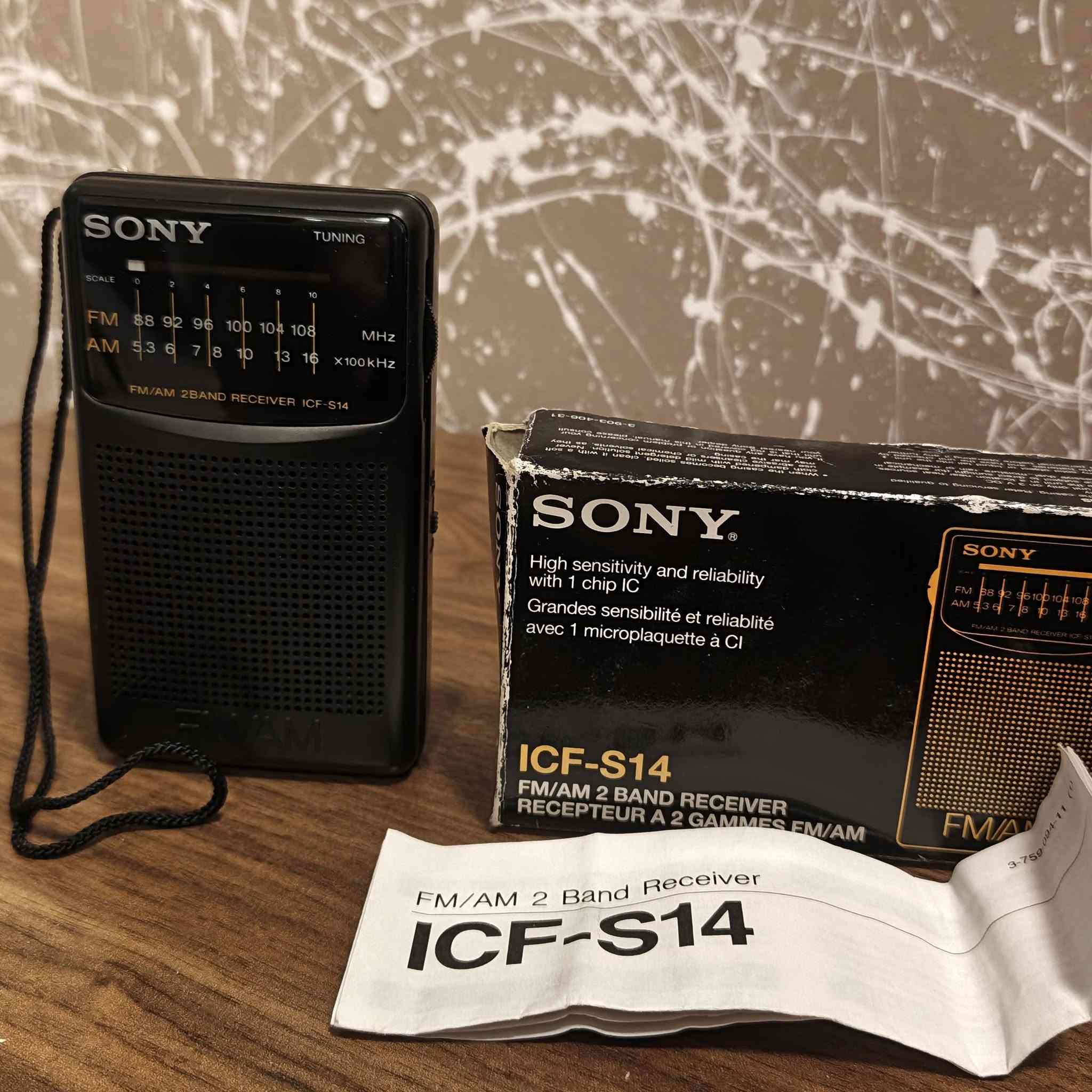 راديو📻SONY ICF_S14 FM/AM
راديو سوني موجتين بطاريات قلم 2 جدبد بالعلبه والكتالوك غير مستخدم صناعة الصين 🇨🇳المصدر الى امريكا.. سحب وصوت نقاوه.. السعر 55الف وبي مجال بسيط عنواني بغداد الكرخ..... 
*********** فقط واتساب ...
