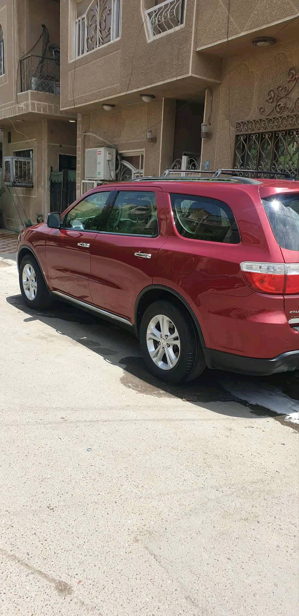للبيع فقط .. دورنكو امريكي ٢٠١٣  
جلد فور ويل صندوق كهرباء تدفئة بالكشات . فووول مواصفات . جاهزة ماتصرف عليها درهم . السعر ٢٠٠ ورقة وبيها مجال بسيط