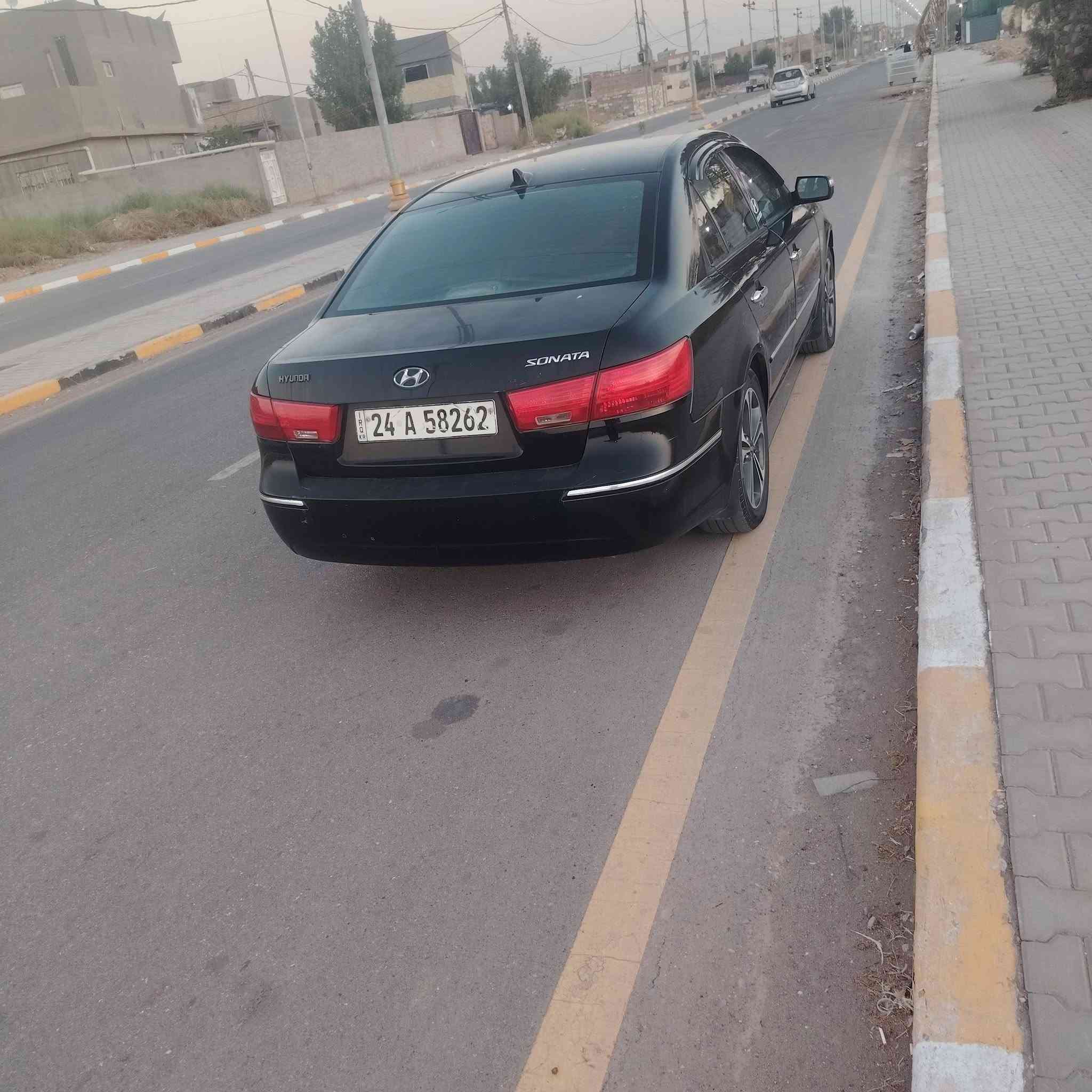 ياالله السلام عليكم للبيع سوناتا ٢٠٠٩ أمريكي ضررها باب بدون دواخل وصبغ جاملغ امامي أثر طخه فقط خفيفه كير مكينه تبريد مكفولات شرعيها يمي تحويل او وكاله بالمباشر بيع اومراوس حسب القناعه سعرها 98 وبيها مجال بسيط مكانها واسط صويره ***********.. ***********
