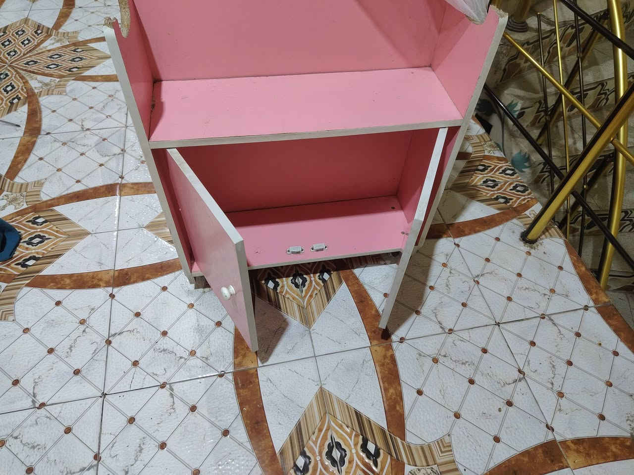 سرير اطفال • نضيف • دوشك كويتي